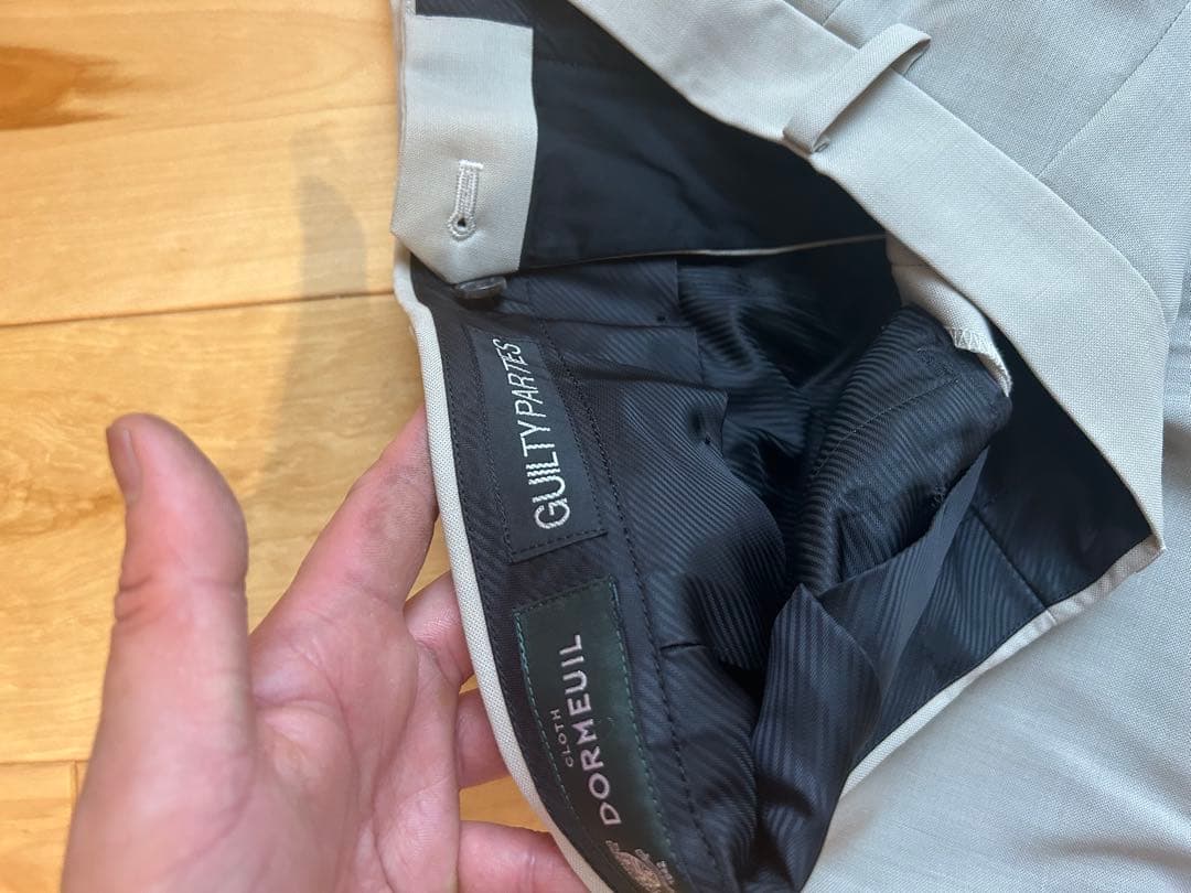 GUILTY PARTS ダブルプリーツ スラックス dorumeuil