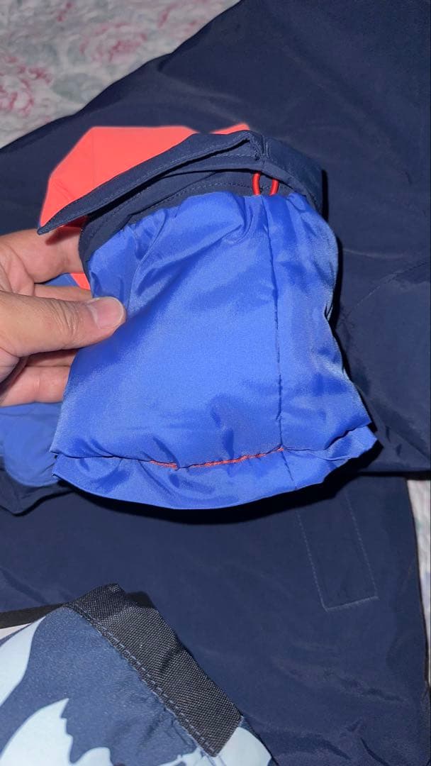 Burton 子ども用スノーボードウェア 上下Lサイズ　150cm