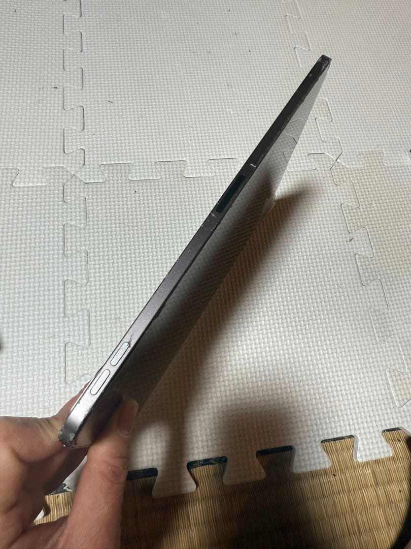 iPadpro11 第2世代 Wi-Fi 512G 画面割れ