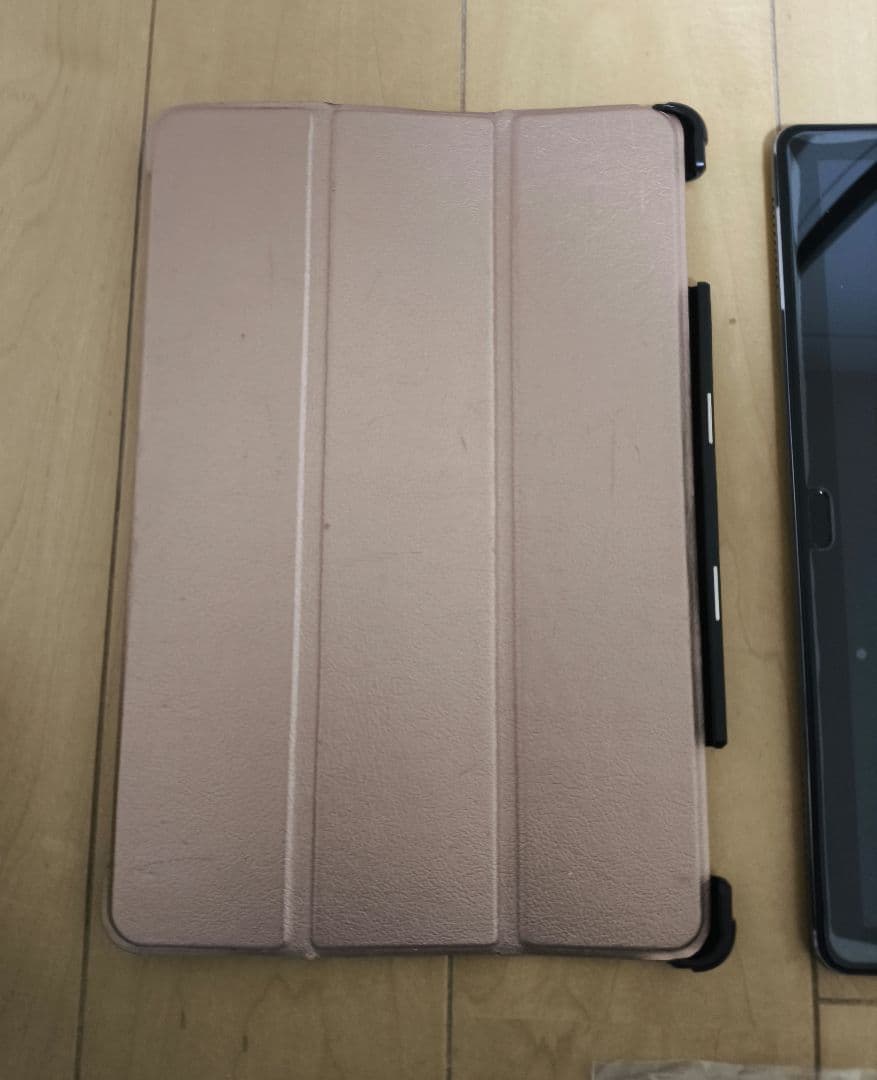 HUAWEI Pad Tablet FHD/1.064TB/4GB 急速充電対応