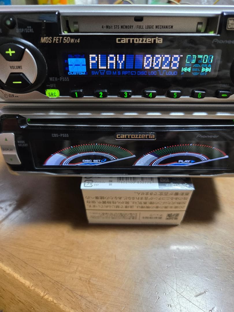 ラジオ・コンポ MEH-P555 CDS-P555