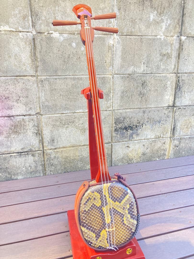 て*や様 三線　本皮　ゆし木　ユナー