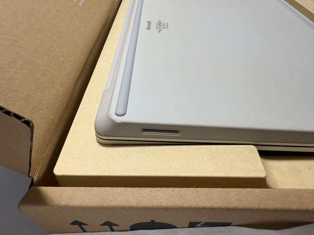 【4年保証付】Surface Laptop Go 3