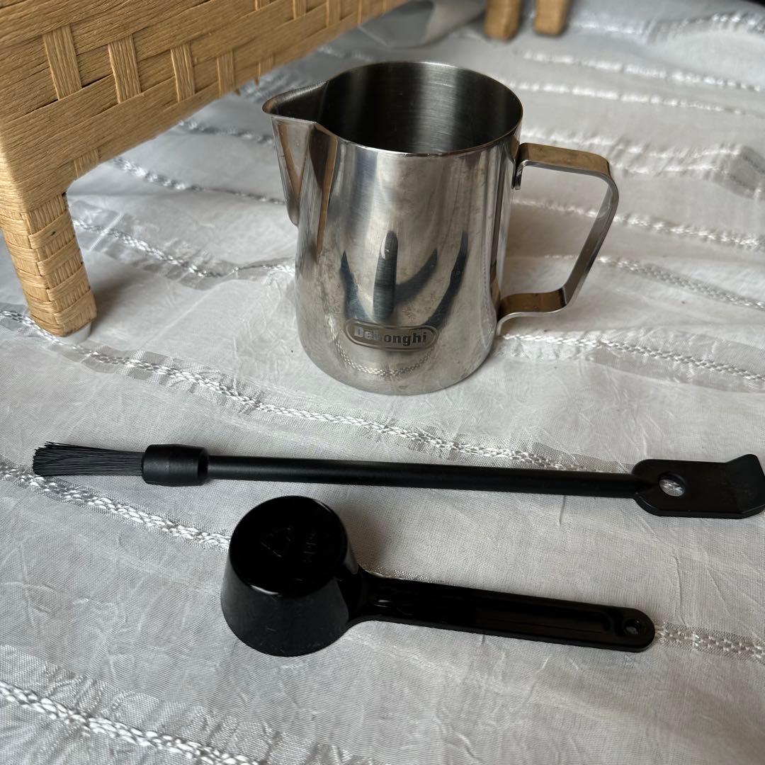 【美品・半年使用】De’Longhi デロンギ マグニフィカSエスプレッソマシン