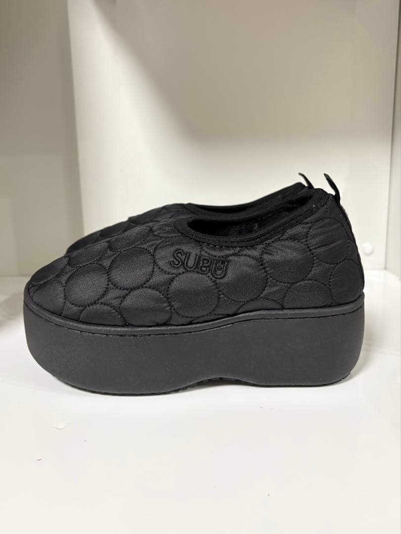 SUBU ブラック厚底
