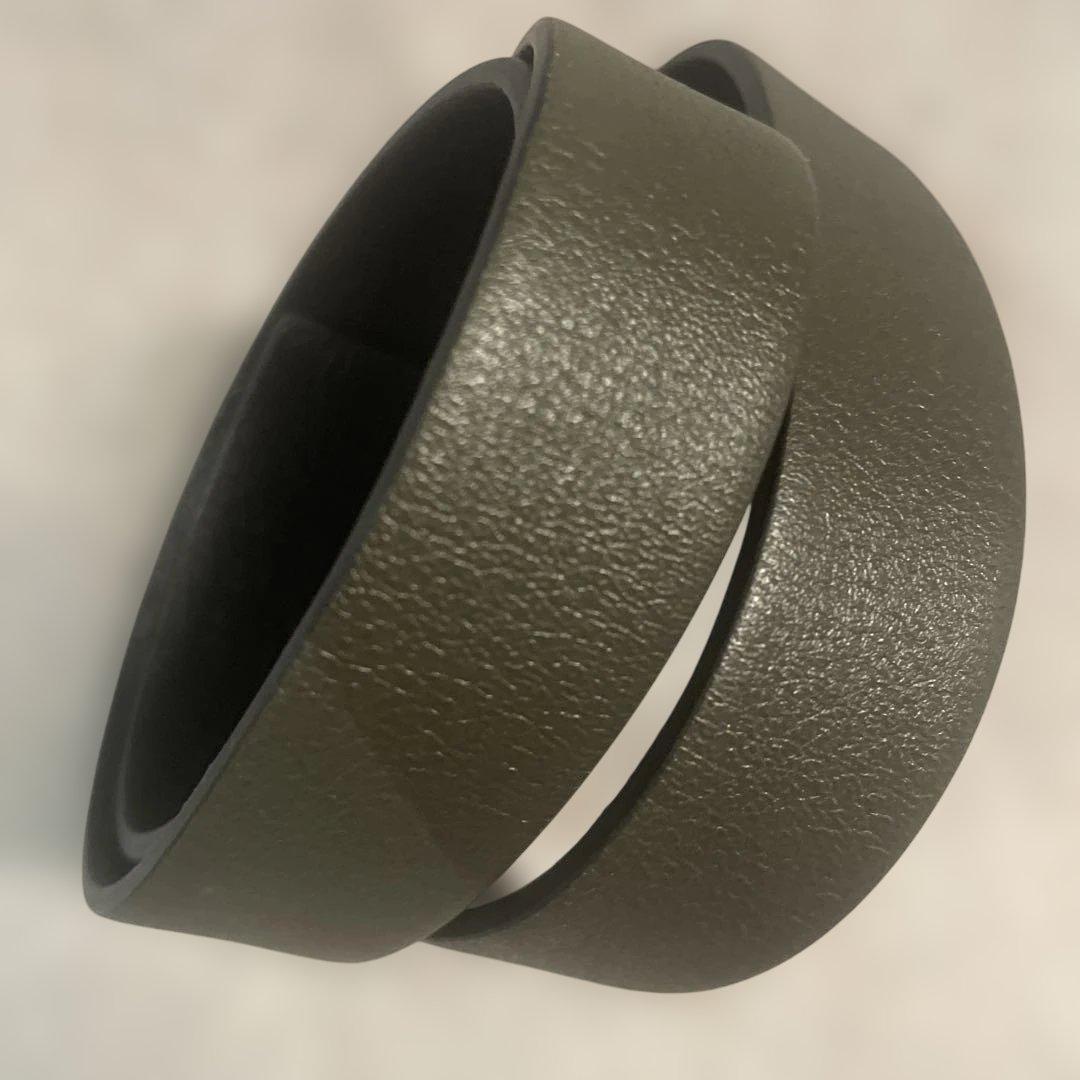 Salvatore Ferragamo ブラック&オリーブブラウン　レザーベルト