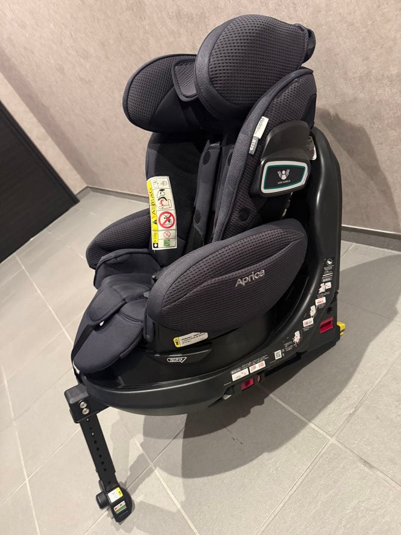 Aprica フラディア　グロウ　ISOFIX セーフティプラス　プレミアム
