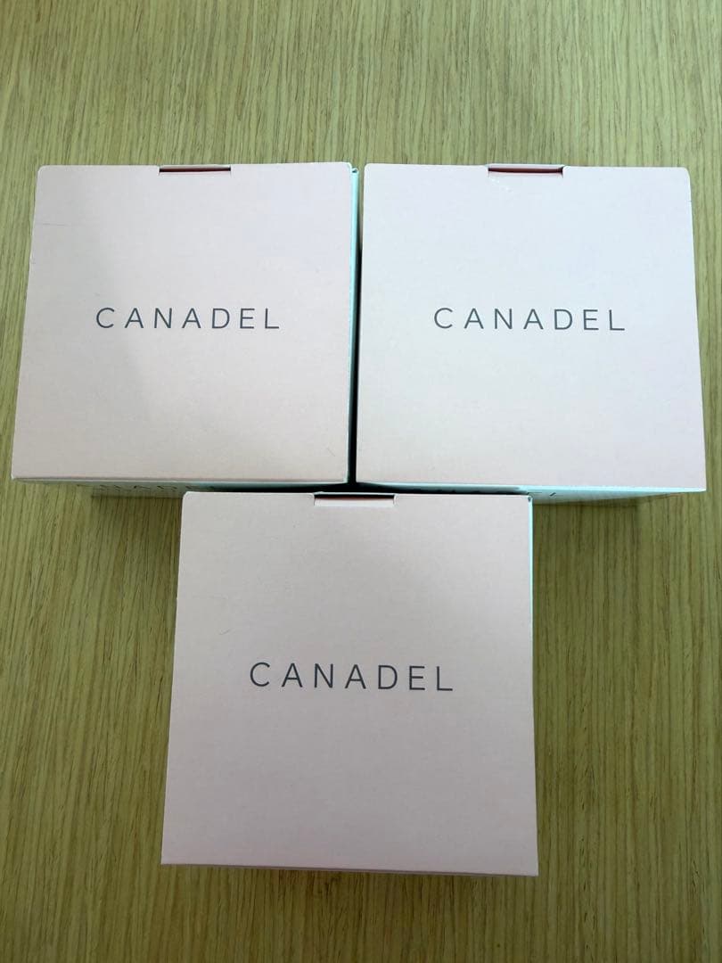 ☆未使用未開封☆カナデル プレミアリフト 美容液ジェル 58g 3個セット
