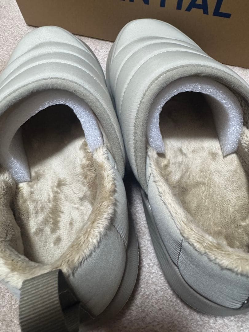 新品未使用【新作】TENTIAL リカバリーサンダル　24-24.5cm