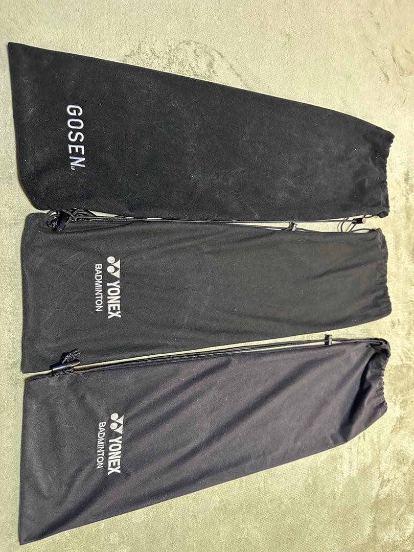 バドミントンラケット 4本セット