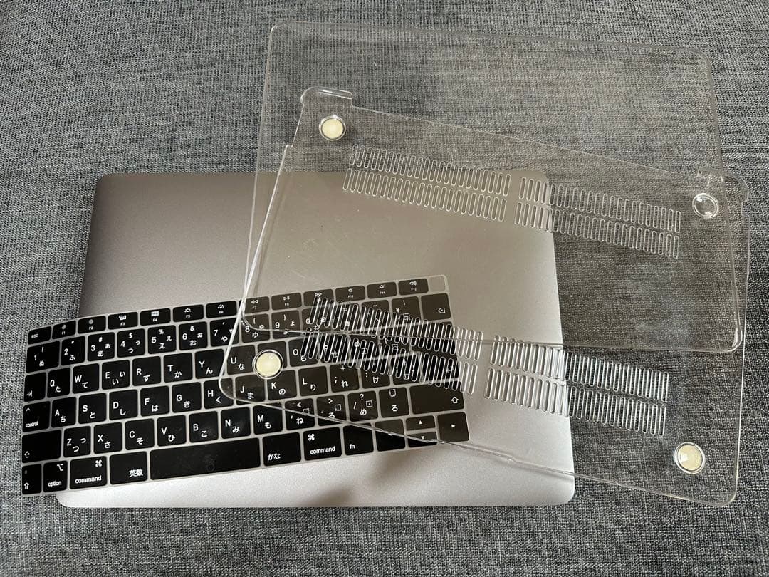 MacBookAir【箱カバー付、本体美品】