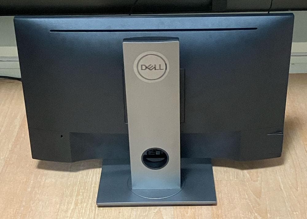 DELL 23.8インチIPS液晶モニタ P2418D 解像度2560x1440