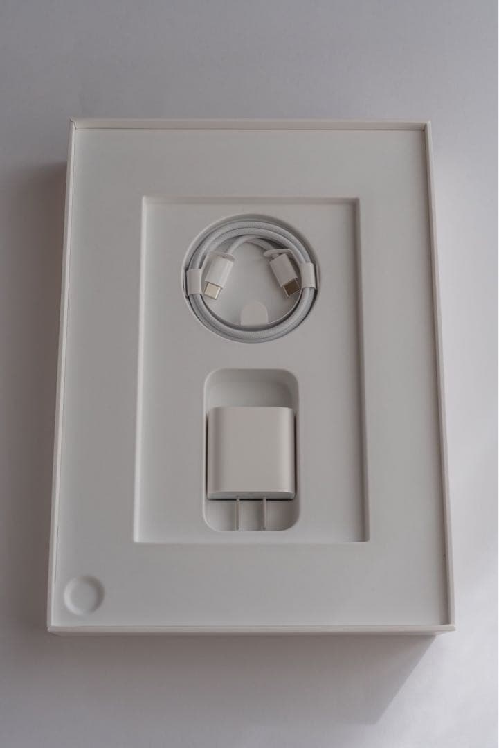 【バッテリー100%】iPad Air 第5世代（M2）128GB おまけ付き