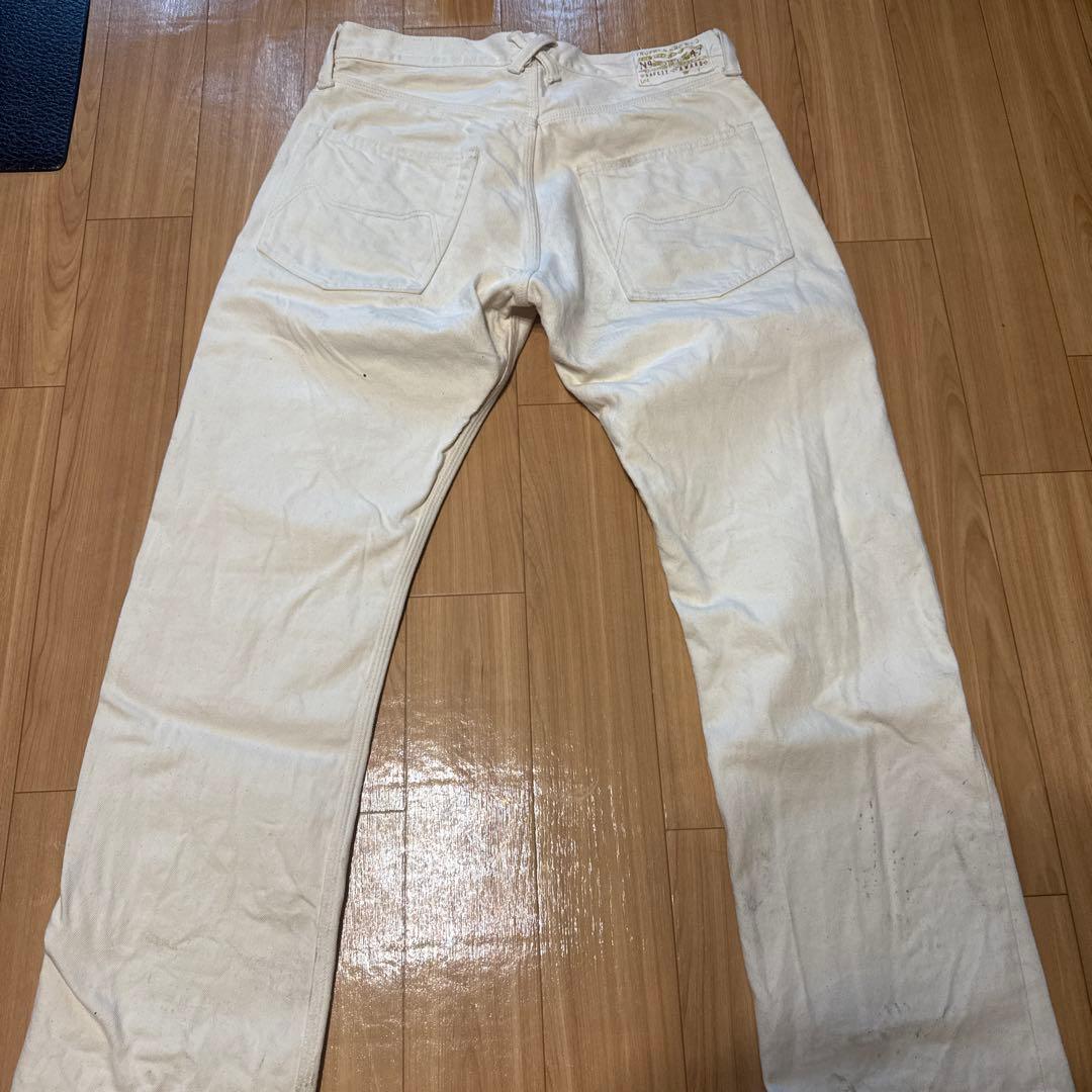 TROPHY & HMC & CO. ホワイトデニム NO.47