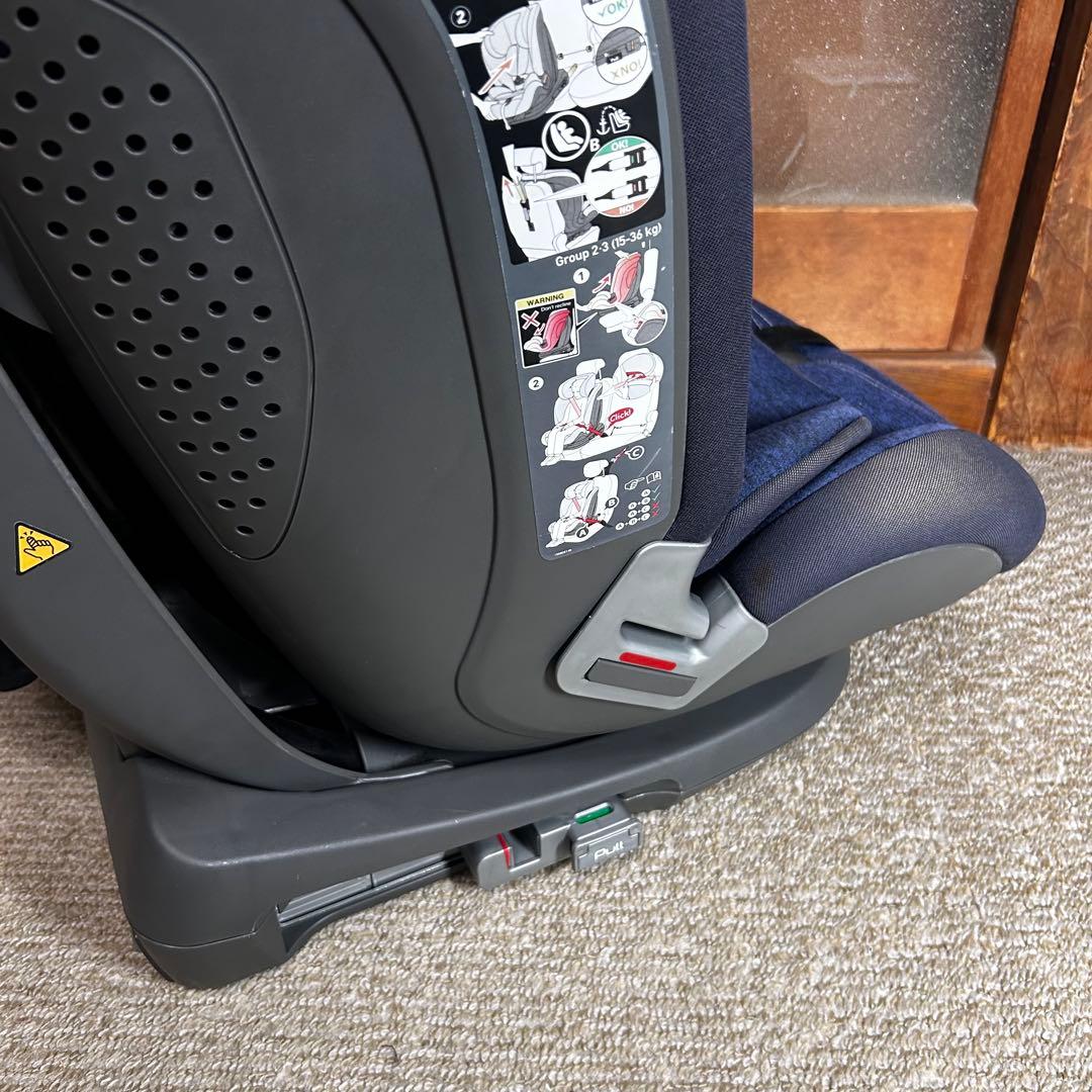 ★美品★ Combi セイブトレック ISOFIX エッグショック ネイビー