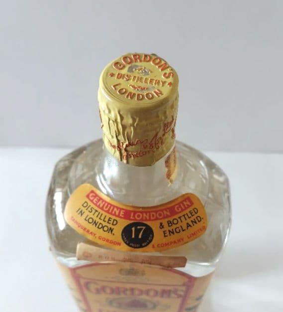 【古酒 箱無し】GORDON’S　DRY　GIN　ゴードン　ドライジン