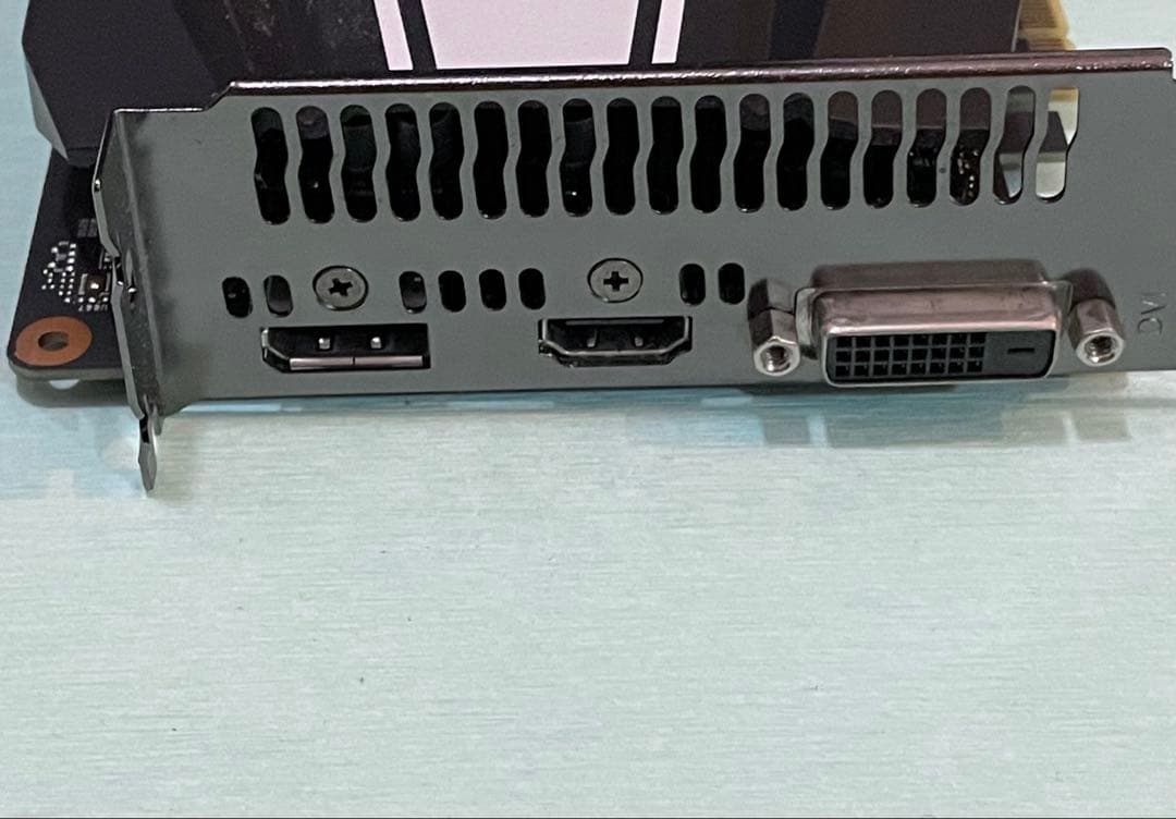 ASUS GTX1650 PH-GTX1650S-O4G 稼動品