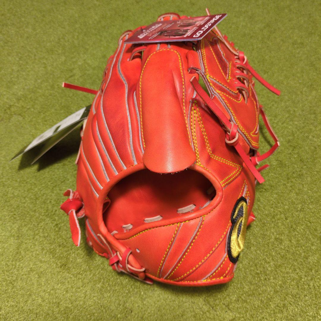 タグ付ASICS GOLDSTAGE 軟式投手用 サイズ８ 3121A703