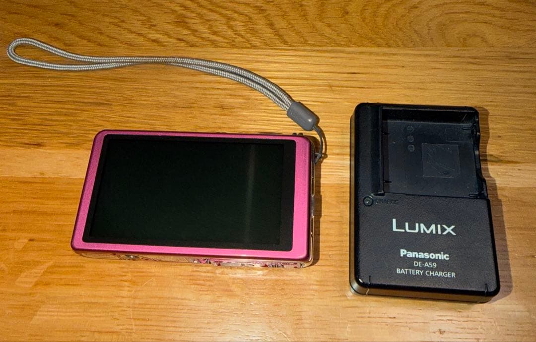 【美品】 Panasonic LUMIX DMC-FX77 ピンク コンデジ