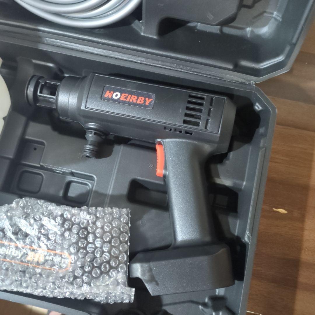 充電式高圧洗浄機 本体 ケース付き