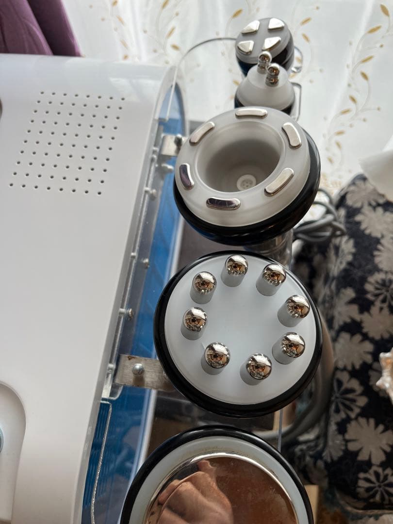 業務用キャビテーション　INFINITI ZERO ラジオ派　バキューム　顔体