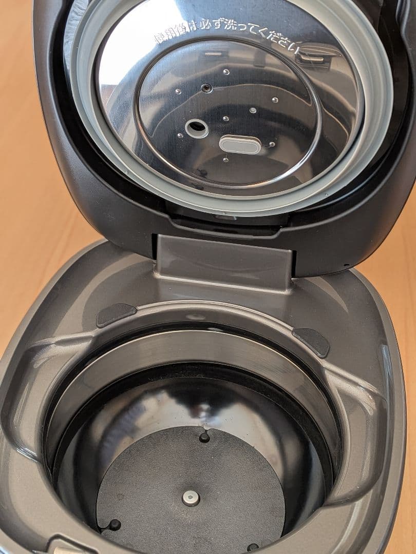 【正規品】タイガー TIGER 土鍋圧力IHジャー炊飯器 5.5合 JPL-T