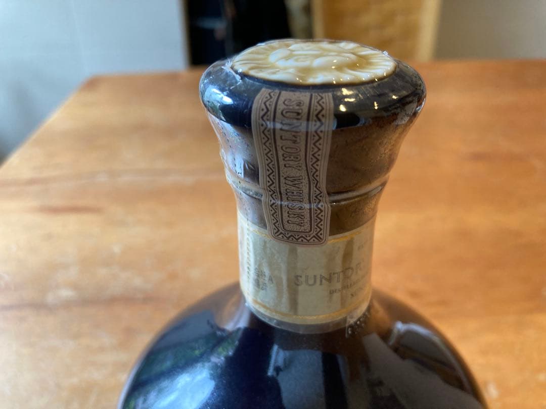 SuntoryTHE WHISKY 陶器ボトル箱付きアンティークコレクション用