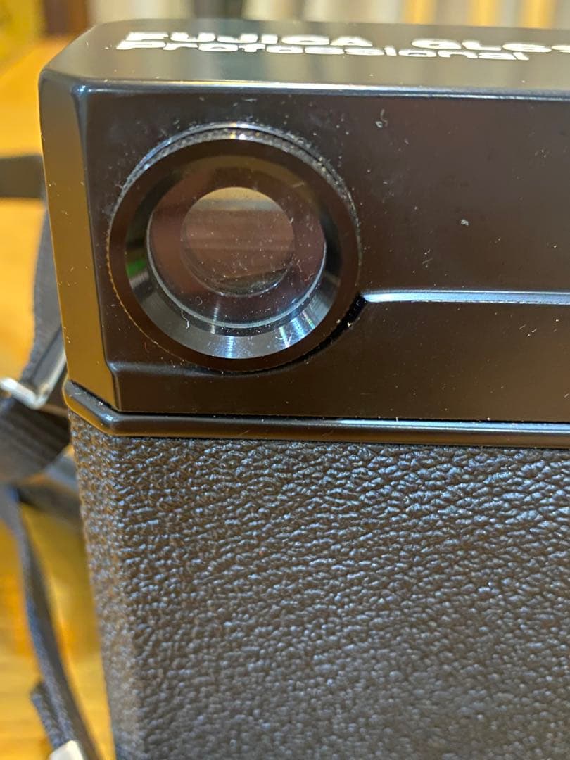 FUJICA GL690 綺麗に使用されていた商品です。