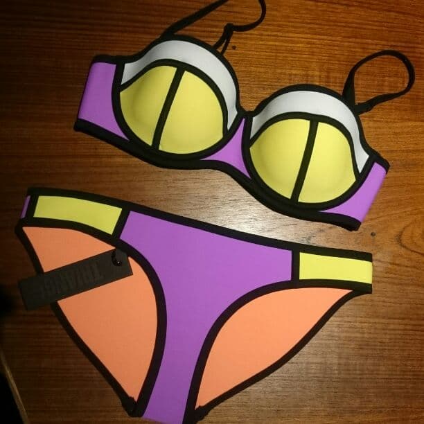 ★トライアングル★水着★正規品★未使用★国内発送★TRIANGL★