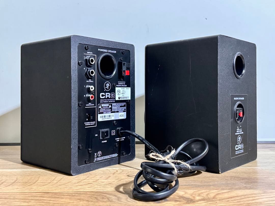 MACKIE CR3 パワードモニタースピーカー マルチメディアモニター