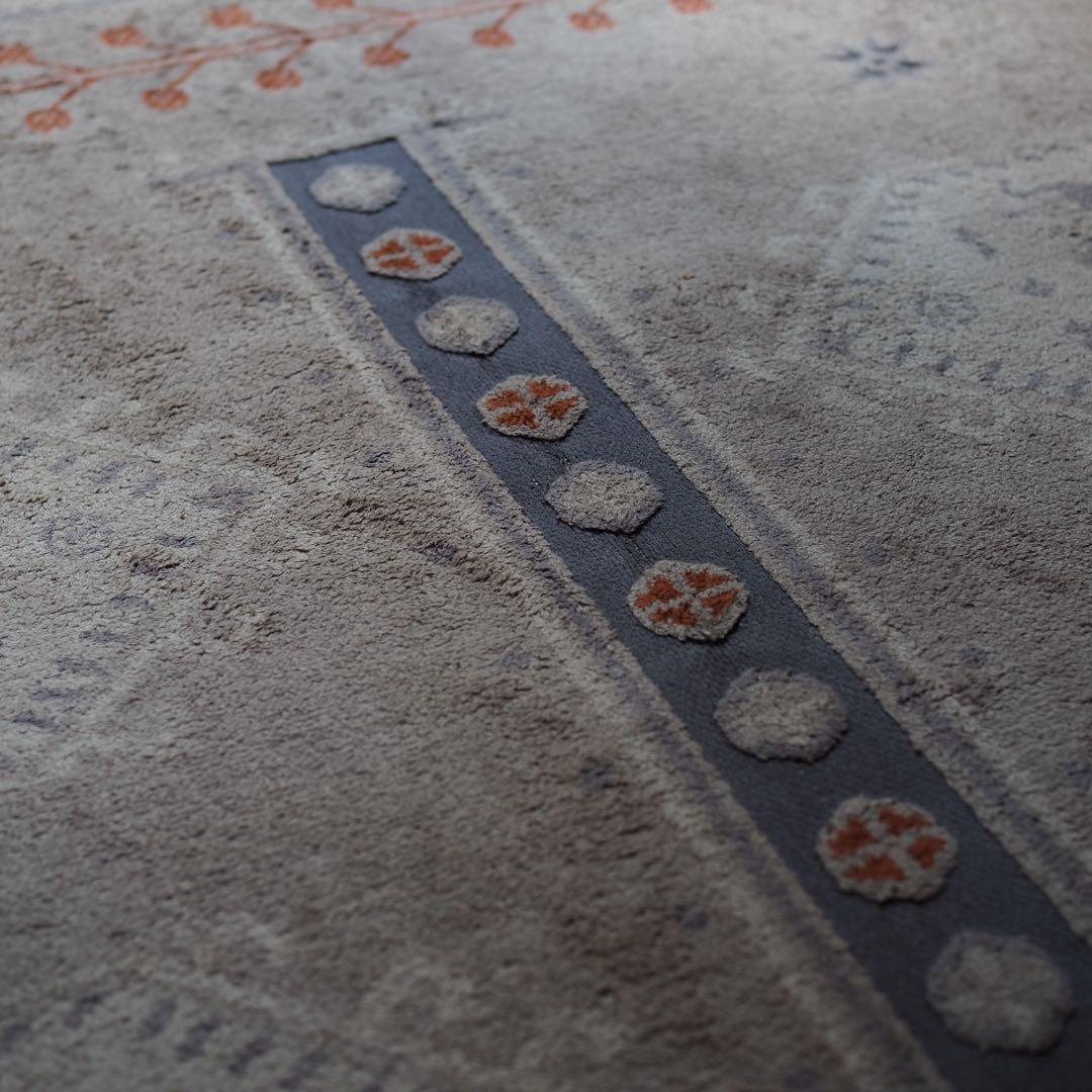 ウニコ ラグ　186×256