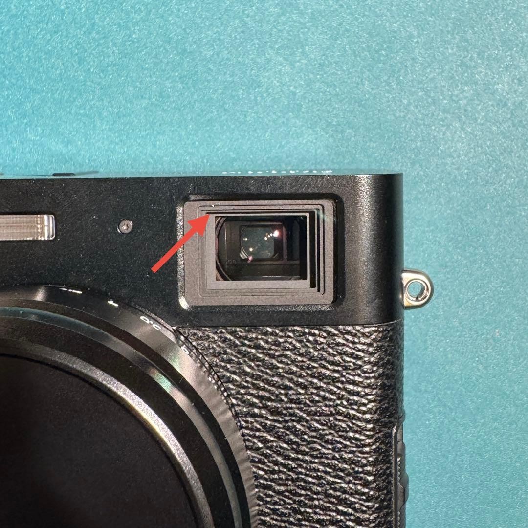 美品　2026年1月購入　X100VI BLACK 日英版　FUJIFILM