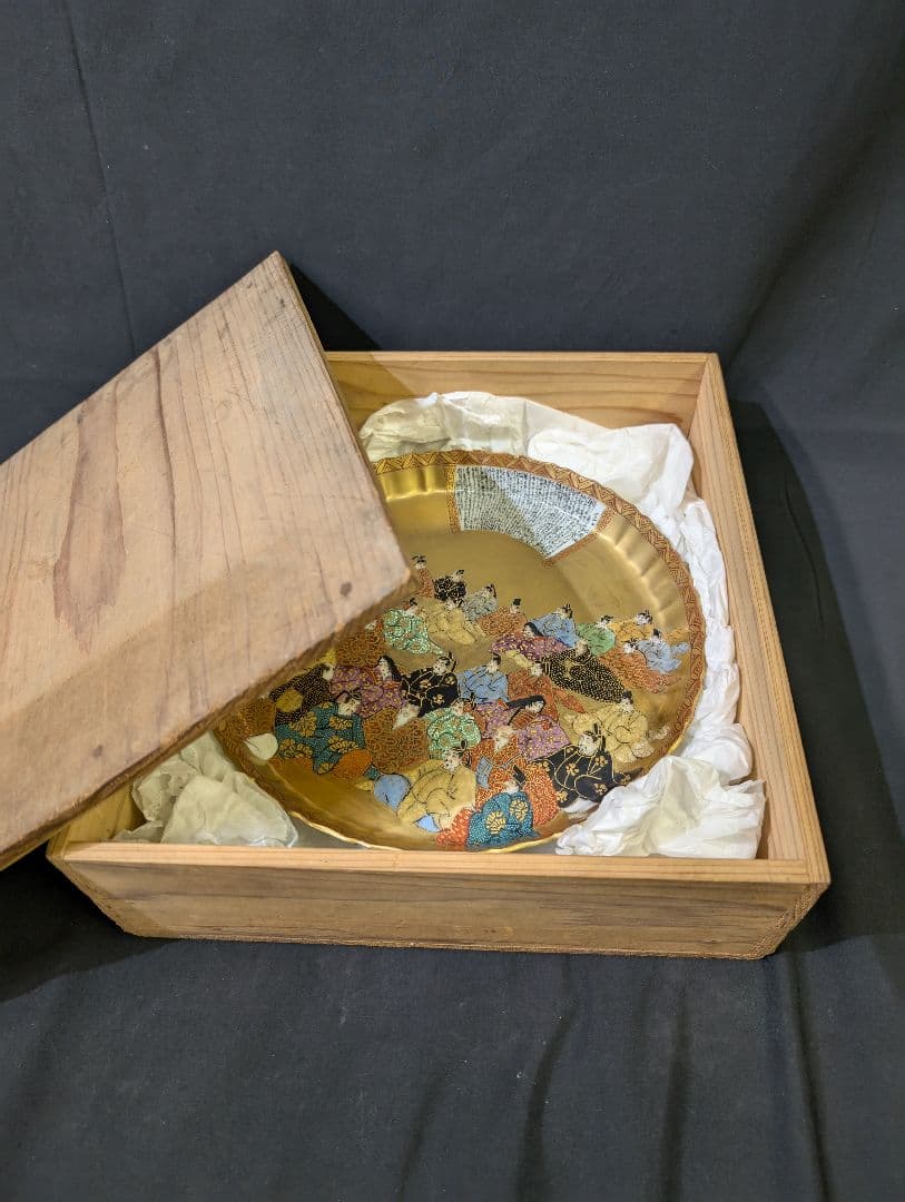 九谷焼 住田岳陽 造 金襴手細字 三十六歌仙 飾皿 木箱付 九谷焼 色絵 岳陽銘