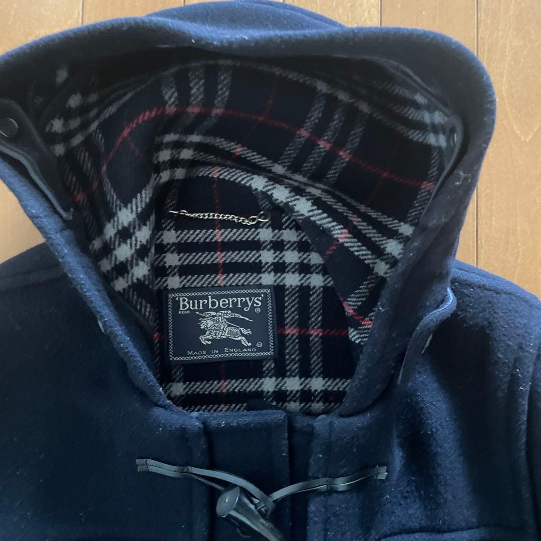 BURBERRYバーバリーのダッフルコート 裏地ノバチェック柄