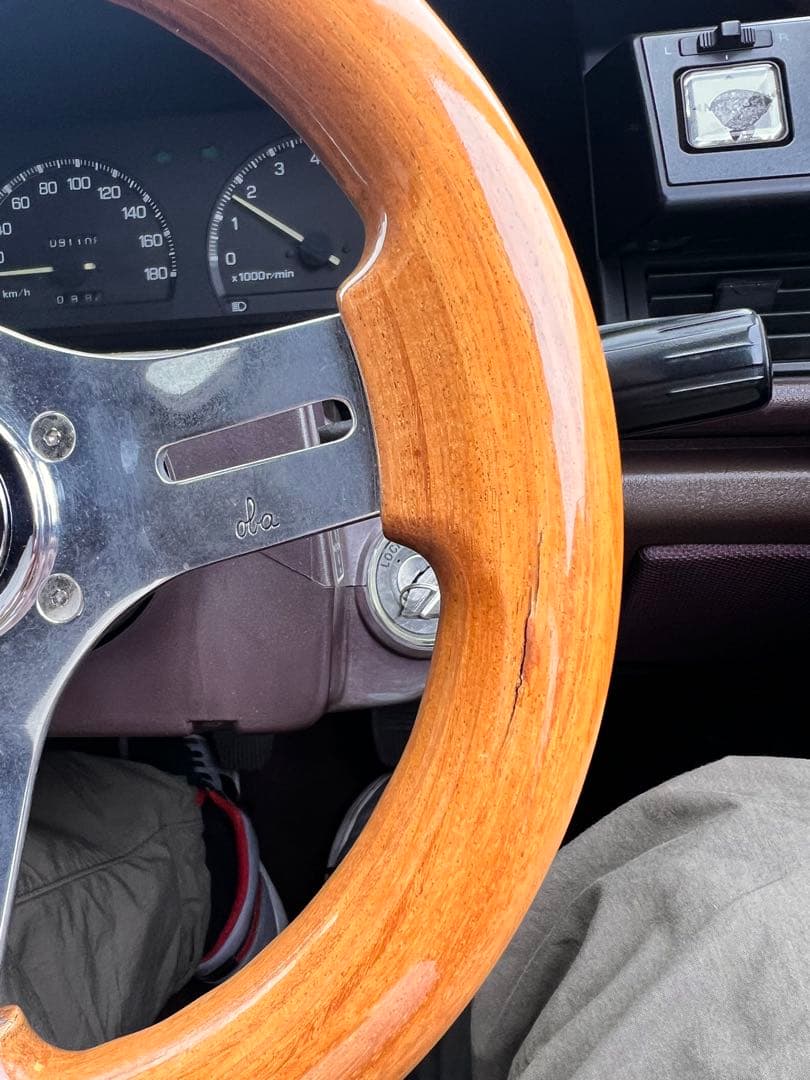 OBA ウッド ステアリング 28π