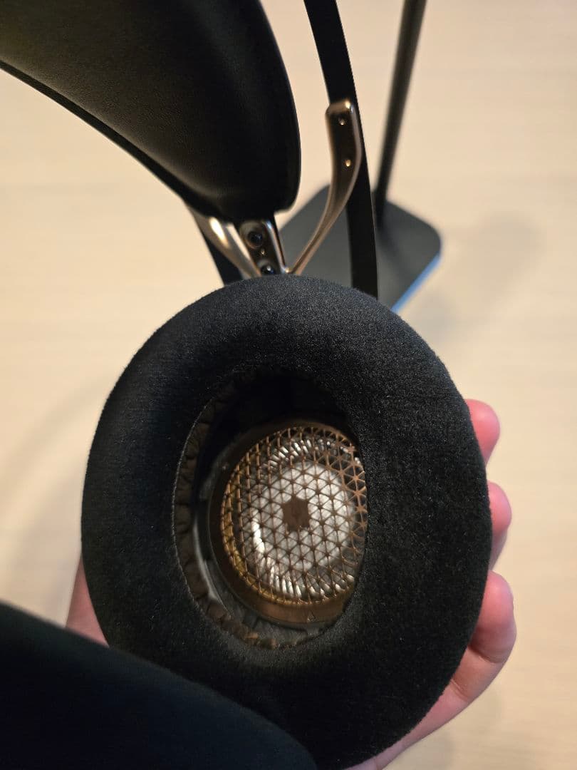 ヘッドホン Meze Audio 109 Pro