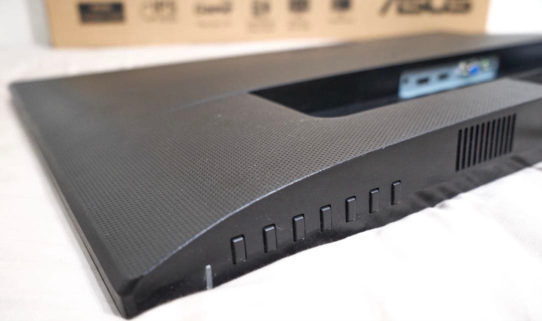 ASUS VA32AQ 31.5インチ ディスプレイ WQHD