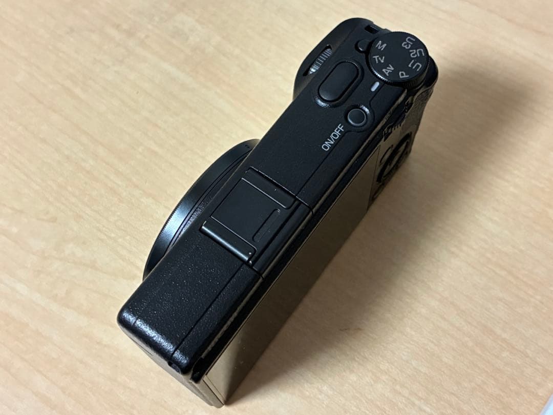 RICOH GR III ショット数3871 廃盤 生産終了品