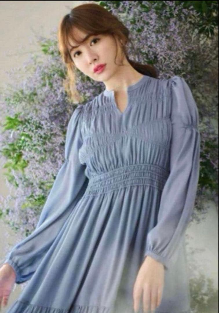 ワンピース herlipto Back Ribbon Tiered Satin Dress