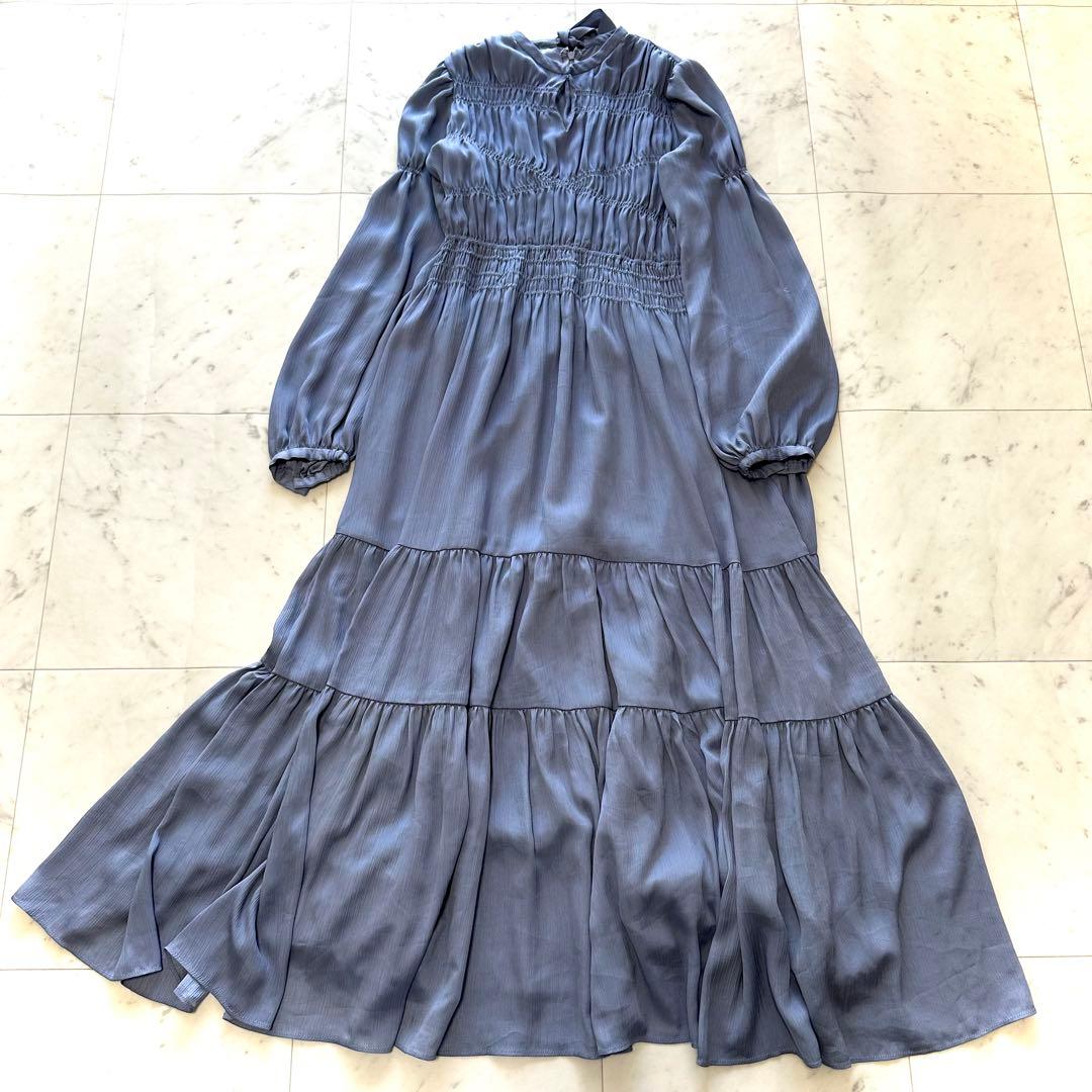 ワンピース herlipto Back Ribbon Tiered Satin Dress