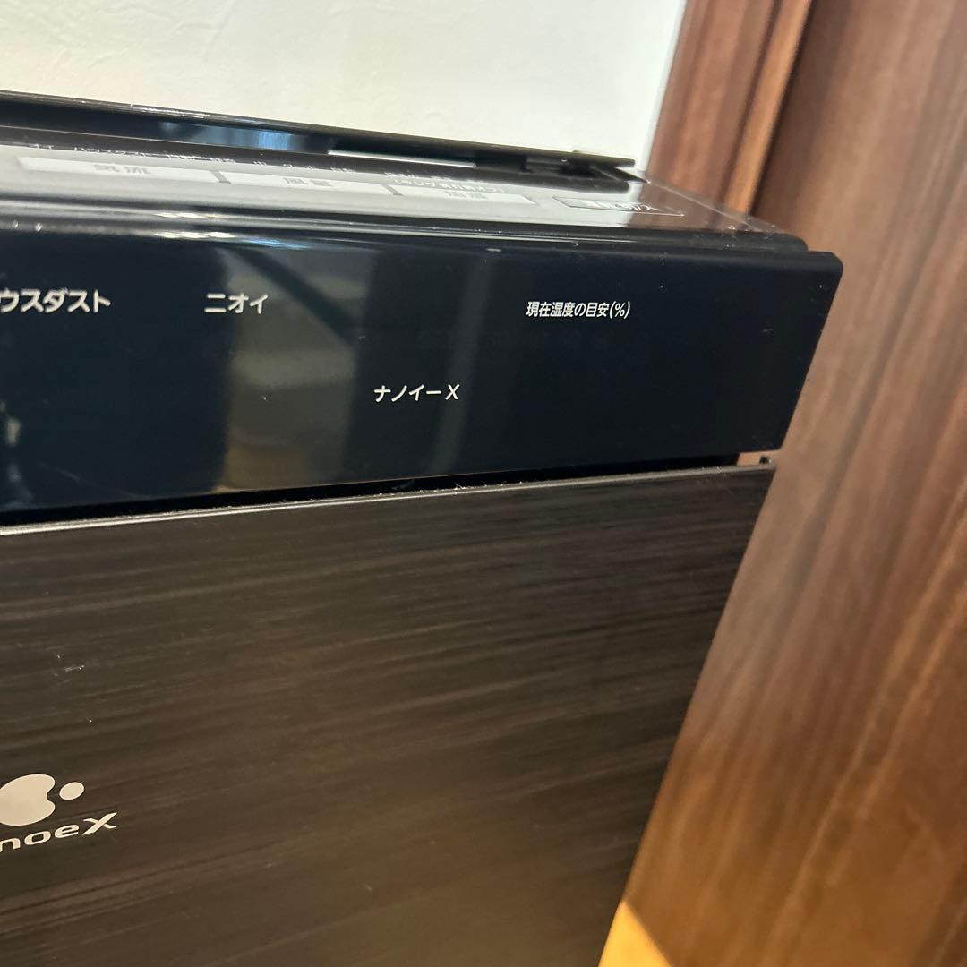 【週末限定値下げ】Panasonic 加湿空気清浄機 F-VC70XP 2017