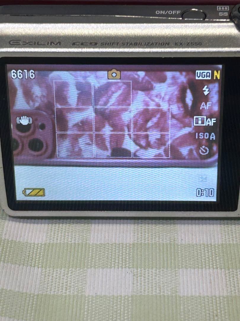 CASIO EXILIM EX-Z550 14.1メガピクセル シルバー