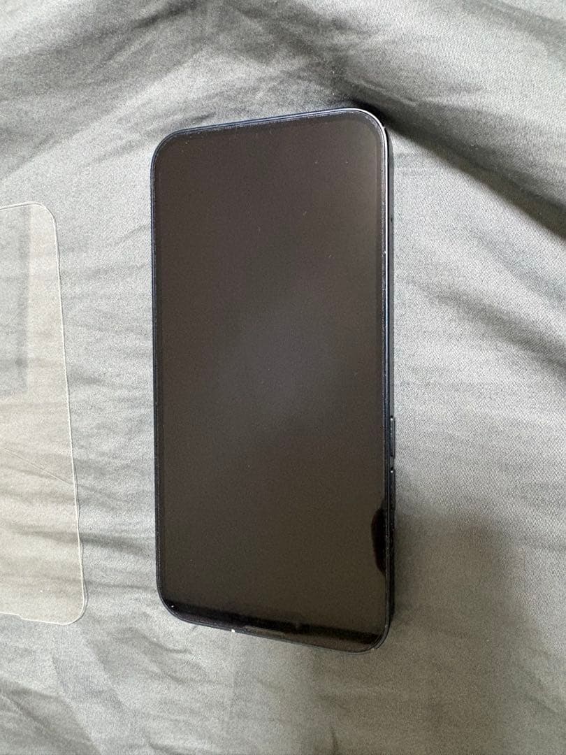 iPhone 13 ブラック 本体｜付属品あり｜動作良好｜即購入O