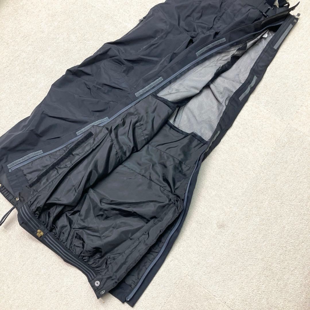 新品　phenix スキーウェア　ゴアテックス　Sサイズ　パンツ　ブラック　防水