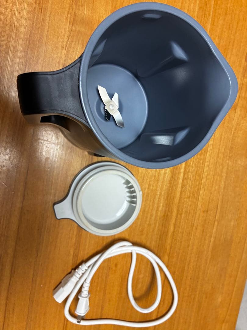 レコルト ソイ＆スープブレンダーブラック（中古・動作確認済み・外装に使用感あり）