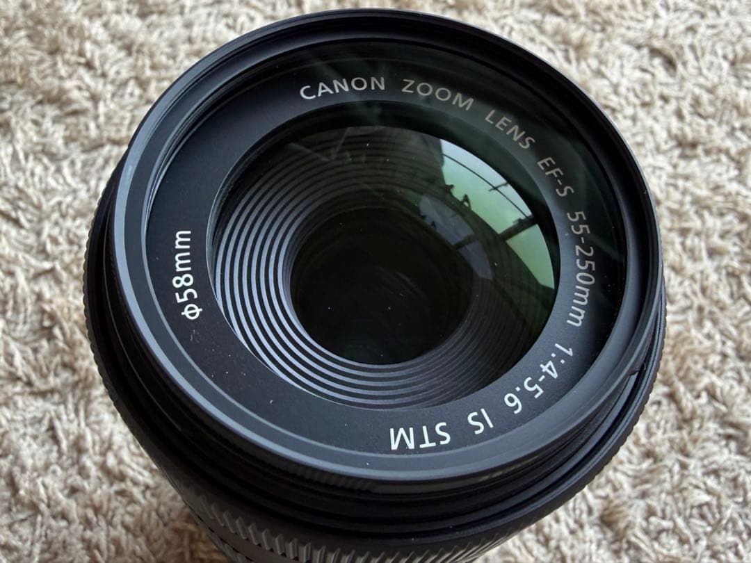 レンズ(ズーム) canon efs55-250mm F4-5.6 IS STM