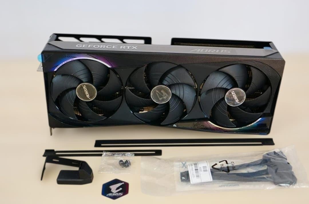 グラフィックボード・グラボ・ビデオカード GIGABYTE AORUS GeForce RTX5070Ti MASTER