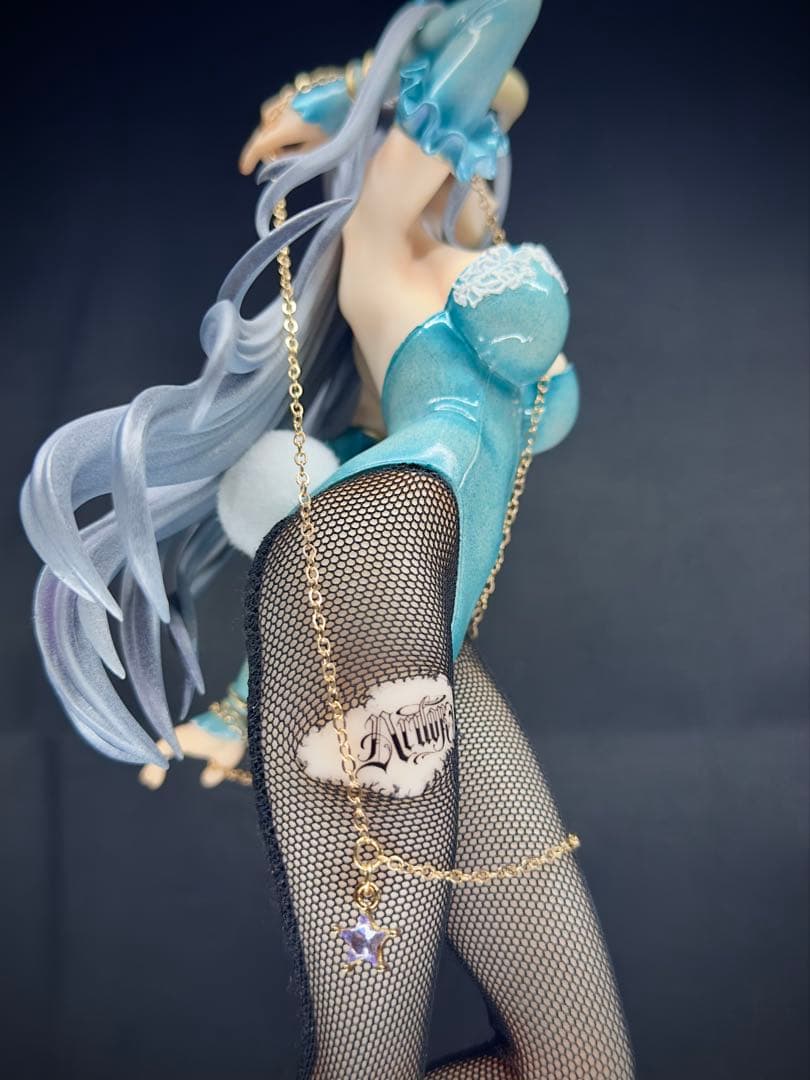 t*t様 オーバーロード アルベド フィギュア リペイント リメイク