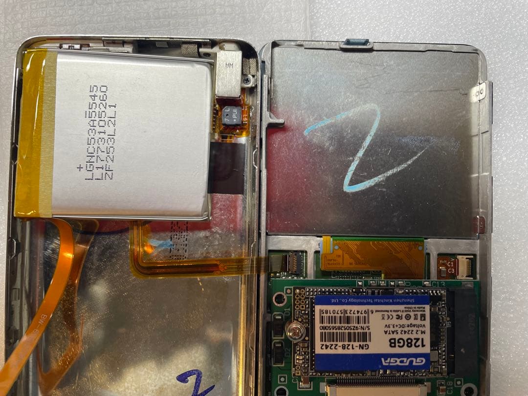 iPod Classic SSD128GB フロントマスク&大容量バッテリー