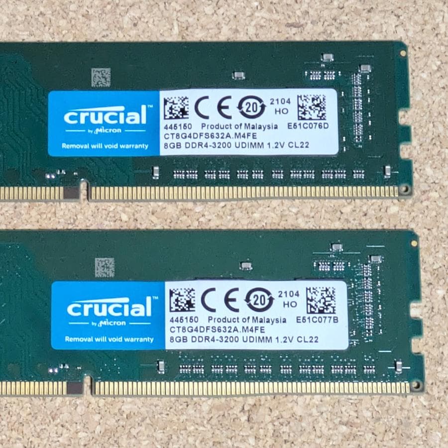 Crucial DDR4-3200 8GB×2 メモリー